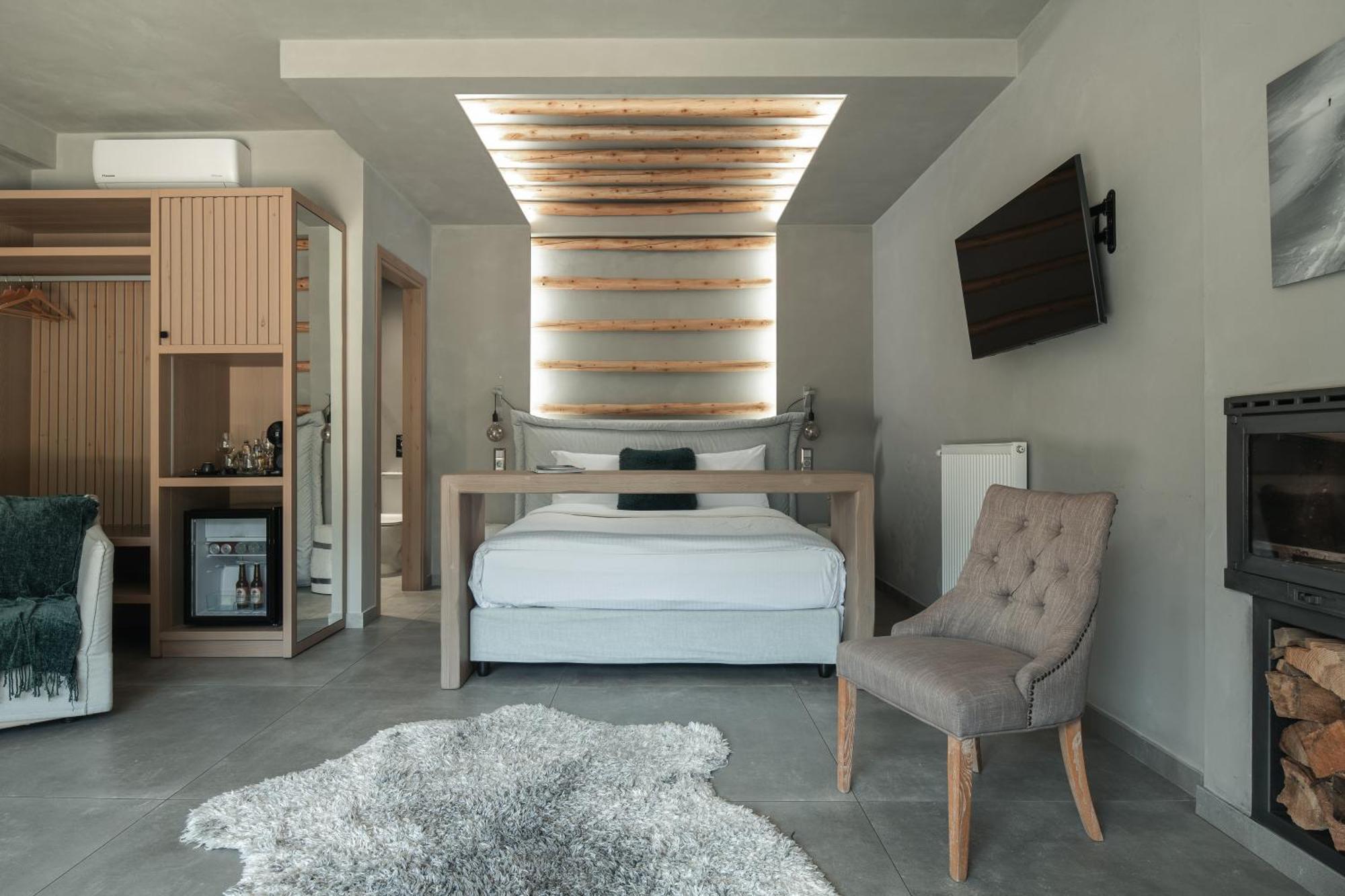 Evora Luxury Suites Mega Chorio Екстериор снимка