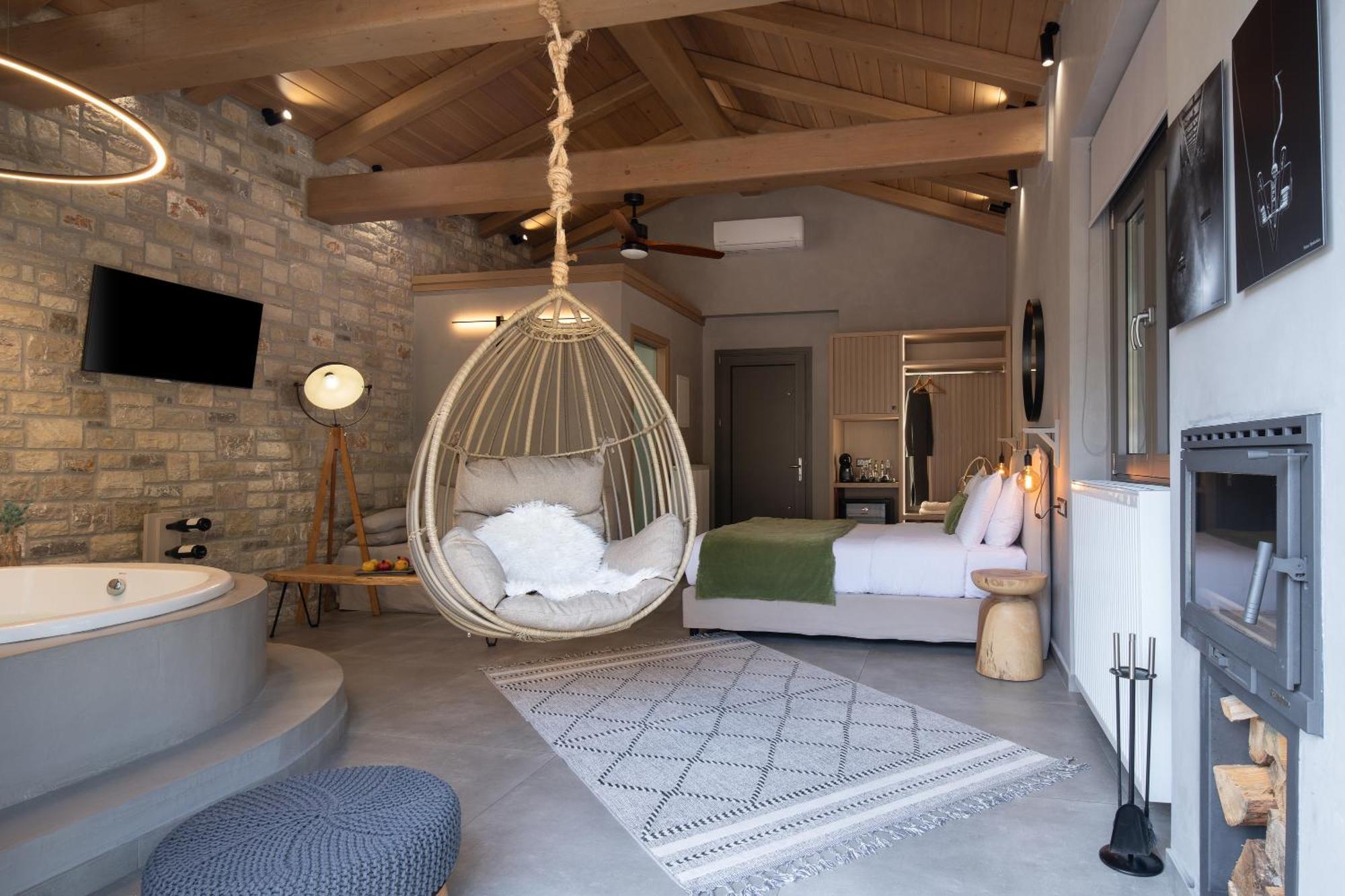 Evora Luxury Suites Mega Chorio Екстериор снимка